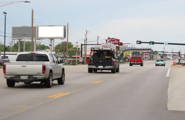 Location photo for E Division St near Meadowbrook Sculpture Garden, East Arlington (Arlington)