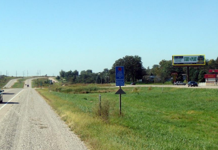 Location photo for E Avenue near Ripley's (Muscatine)