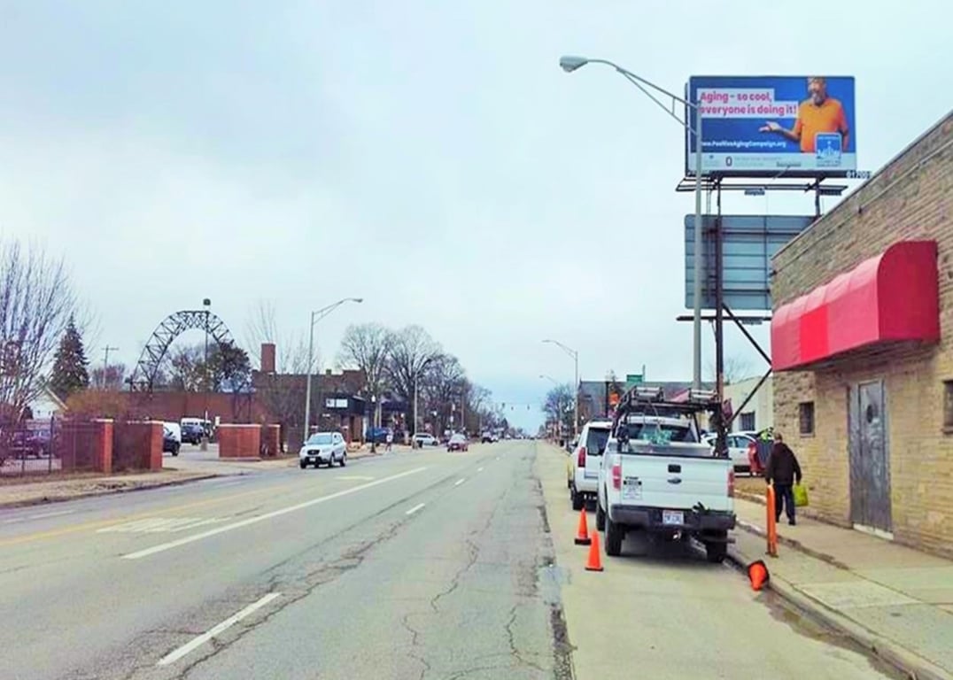 2844 West Broad NS 70ft E/O Chase F/E-1 Media