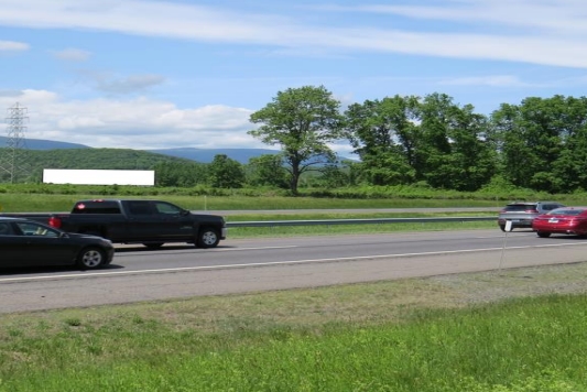 Location photo for I-87/NYS Thruway WS 0.2mi S/O Saugerties Exit 20 F/S - 1