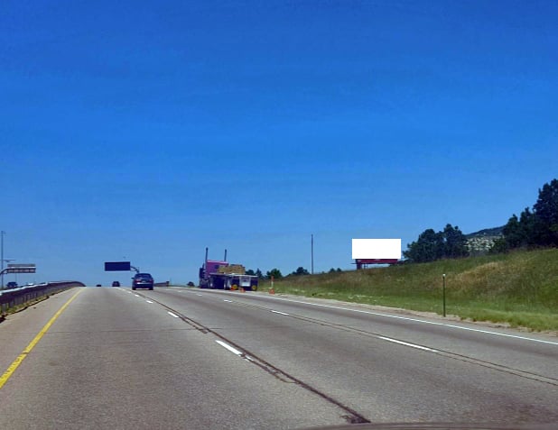 E/S I-25 2640.00 ft S/O Cty Line Rd. F/S Media