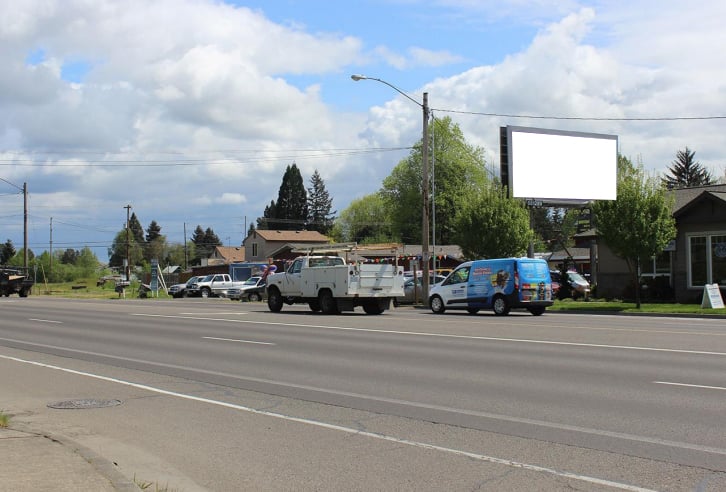 Pacific Av 135 ft E/O Oak St SS F/W Media