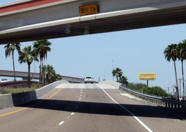 Location photo for South Expressway near Sunglass Outfitters by Sunglass Hut (Harlingen)