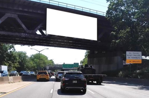 Location photo for Ditmars Blvd near Astoria Blvd/Steinway St, Astoria (Queens County)