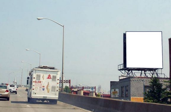 Location photo for Oakland St near Pulaski Bridge, Greenpoint (Kings County)