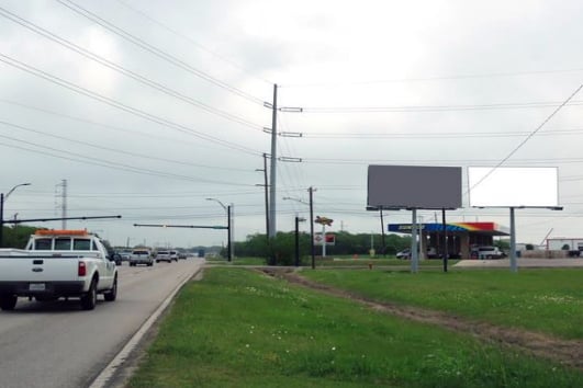 Location photo for 33rd St S near FM 1765 @ Stripes (Texas City)