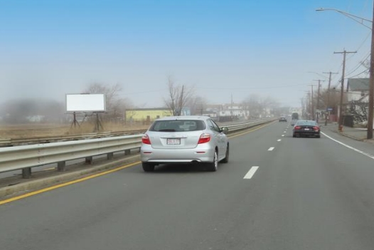 Location photo for N Shore Rd @ York St (Revere)