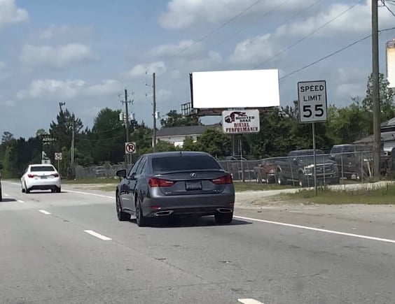 Hwy 84 0.7 W/O Airport Rd NS, E/F Media