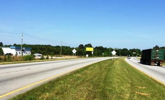 409 Hyde Park Rd US 52 Bypass Darlington SC 29532 N/F CR Media