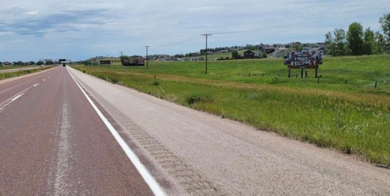 I-90 SS 1.5 WO EXIT 124 FW Media