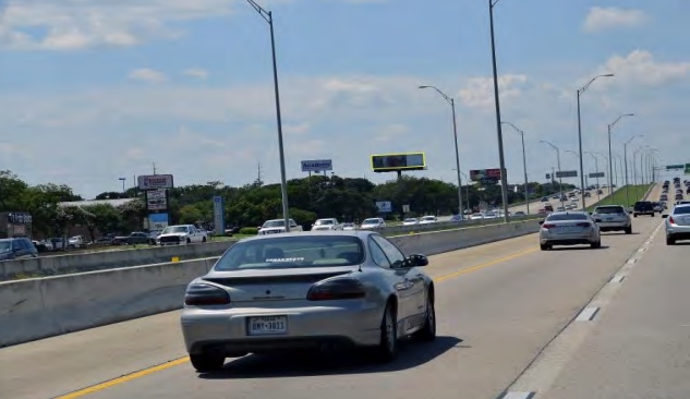 12400 Research Blvd (US 183) 30 ft E/O Oak Knoll Dr WS Media