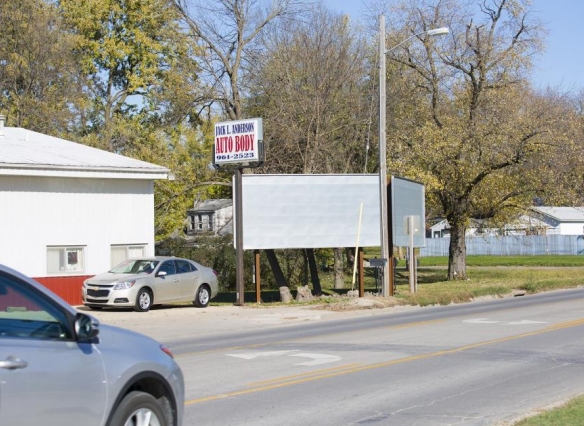 Location photo for W 2nd Ave near Warren County Historical Society and Museum (Indianola)