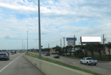Location photo for Gulf Fwy near Ellington Park Plaza, South Belt / Ellington (Houston)