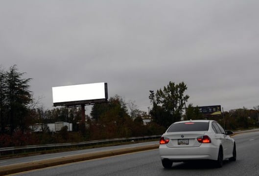 Location photo for Dares Beach Rd. and Virginia Ave. (Dares Beach)