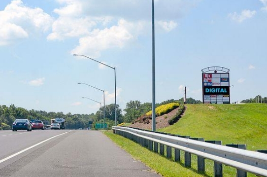 Location photo for Ritchie Station Ct near Ritchie Station Court at Bus Stop #1 (Capitol Heights)