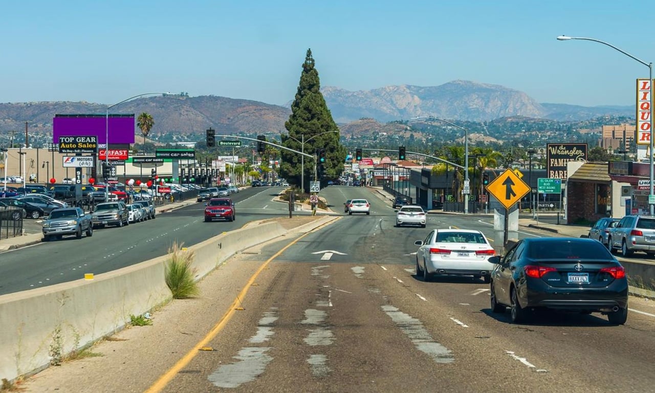 Location photo for El Cajon Blvd near Washington Av & Grossmont Av (El Cajon)