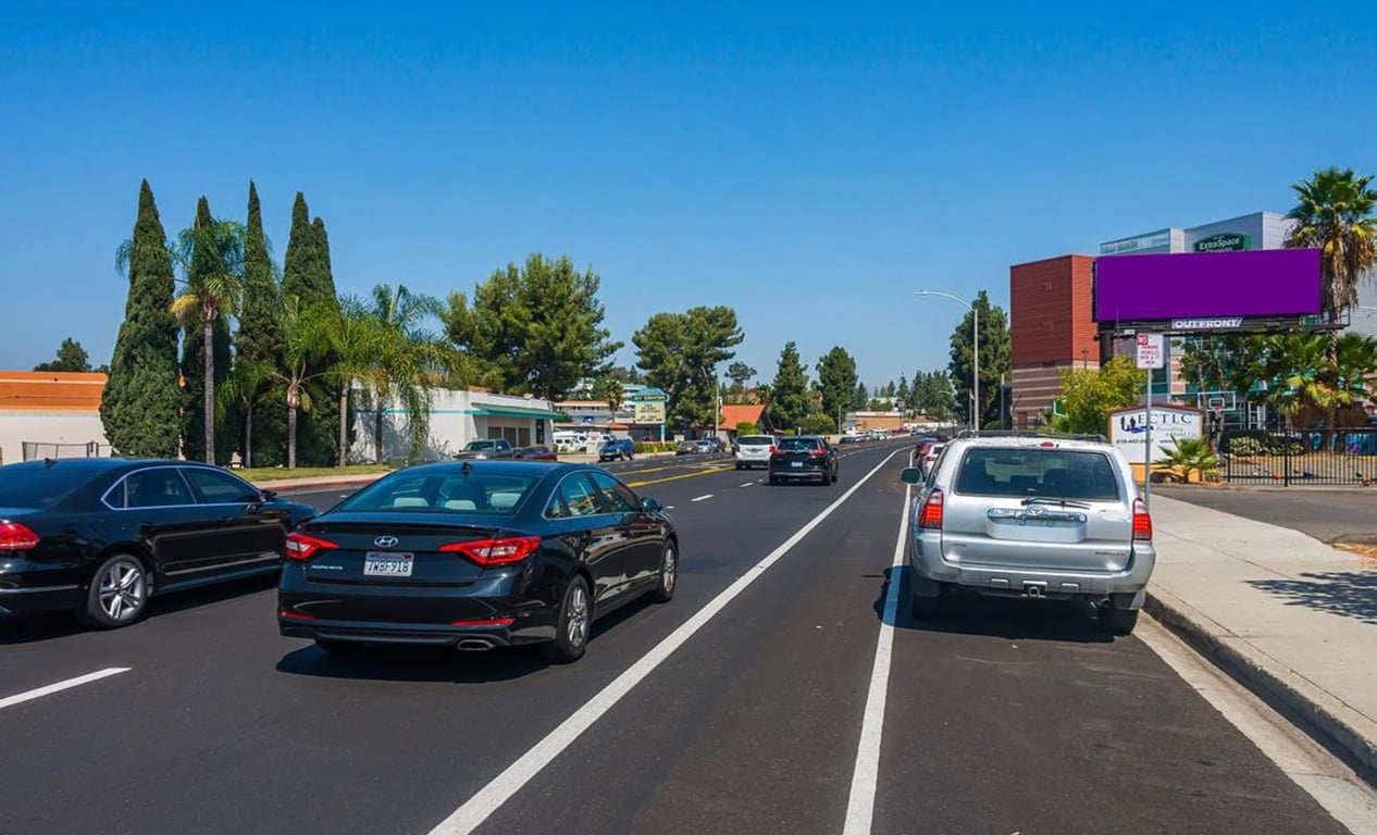 Location photo for Main near E Main St & 1523 (El Cajon)