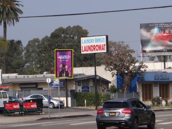 Location photo for S Robertson Blvd near Robertson / Airdrome, Pico-Robertson (Los Angeles)