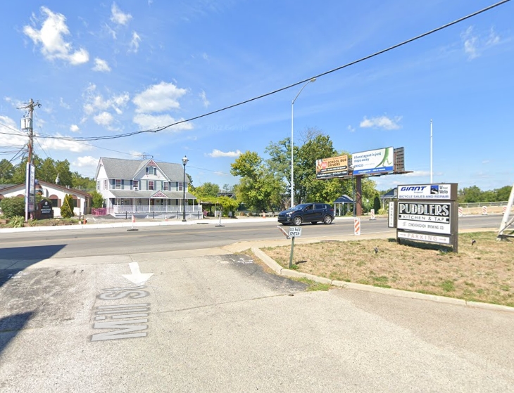 Location photo for DeKalb St (Bridgeport)