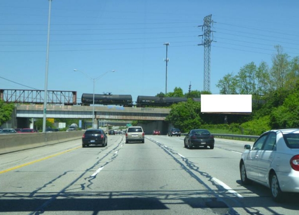 I-71 75' N/O Robertson Ave ES FS Media