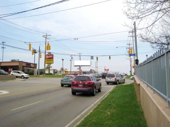 Location photo for Montgomery Rd near Duffys Square Shopping Center (Cincinnati)