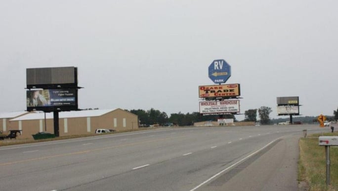 1400 Hwy 65 (N) E/S, Damascus, AR 1F-H32N2 Media