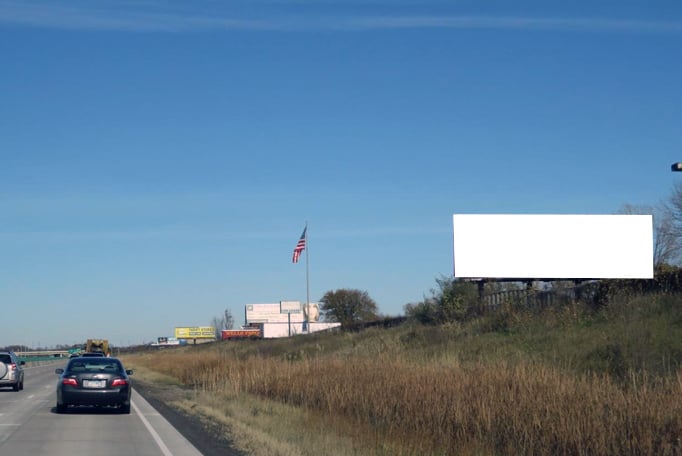 I-35 S/O Broadway Avenue E/L F/S Media