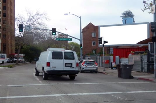 Location photo for Harrison St (Oakland)