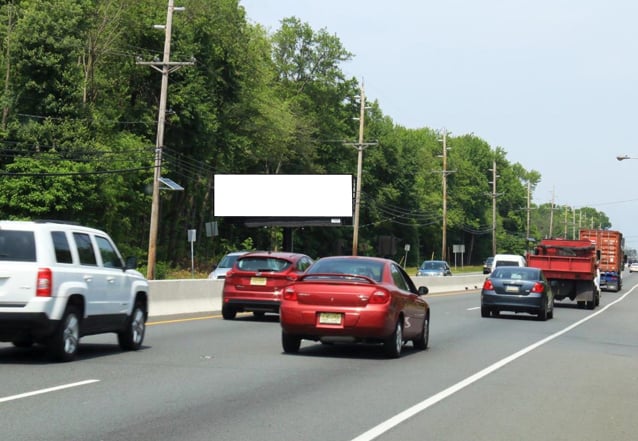 Rt 1 750 ft N/O Finnegans Ln W/S F/S Media