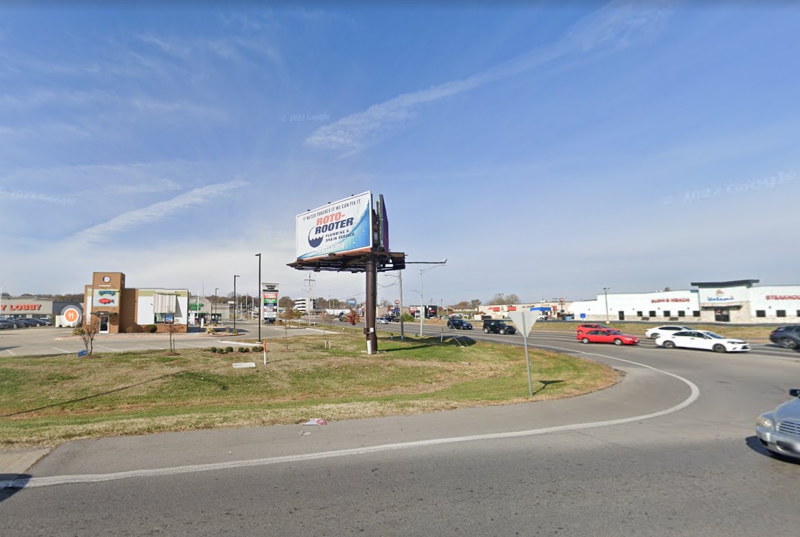 101 S KINGSHIGHWAY Media