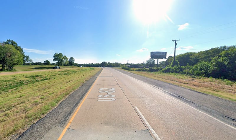 LOOP 286 1.3 mi S/O US 82 NS Media