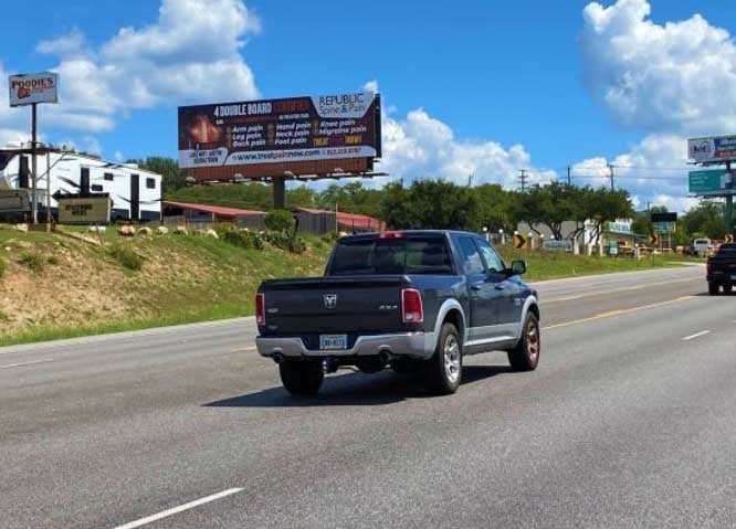 N/S HWY 71, 1.5 MI E/O 2322 Media