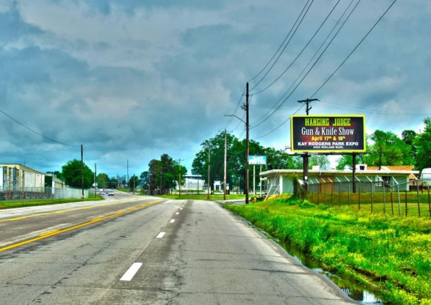 Midland Blvd ES 250ft S/O Plum St F/S - 1 Media