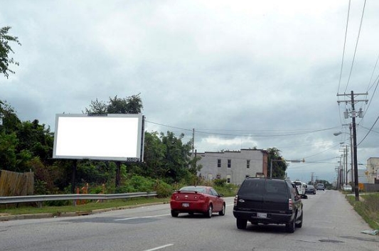 Location photo for Pennington Ave near PENNINGTON AVE & BENHILL AVE sb, Curtis Bay (Baltimore)