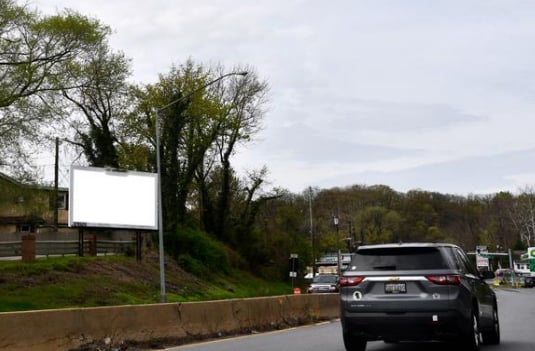 Location photo for Main St near WASHINGTON BLVD & LEVERING AVE sb (Elkridge)