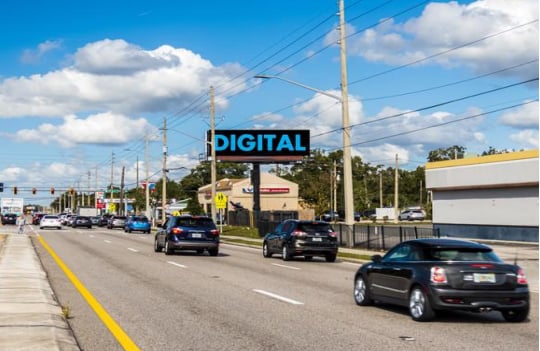 Location photo for N Semoran Blvd near East Orlando Shopping Center (Orlando)