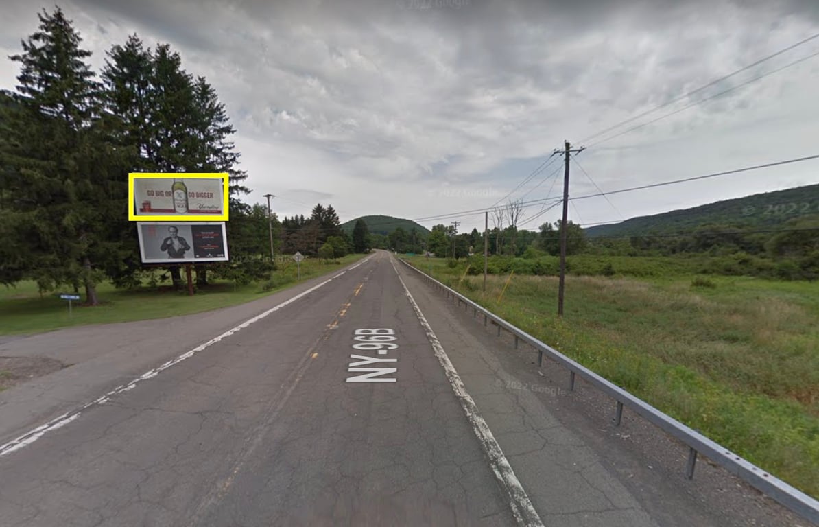 RT 96B @ MOUNTAIN SIDE ESTATES - Upper Panel Media