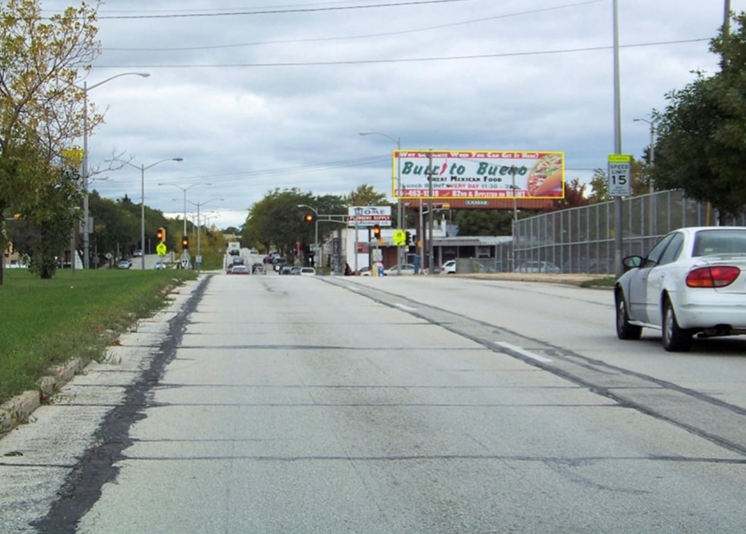 Location photo for W Appleton Ave near Appleton & Congress, Columbus Park (Milwaukee)