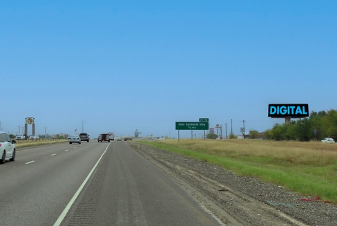 Location photo for Raceway Dr near Tanger Outlets Fort Worth (Northlake)