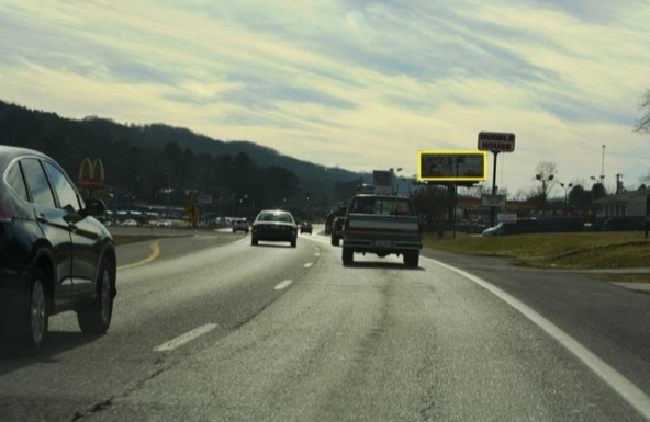 US 27 296 ft N/O Abel Drive WS Media