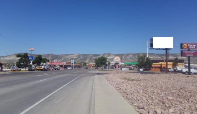 DEWAR NS 400' SO FOOTHILL Media