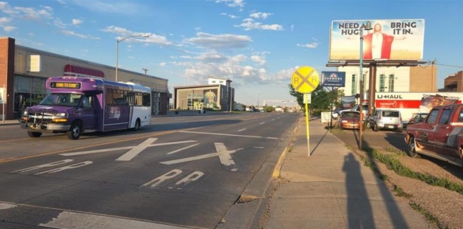 620 W LINCOLNWAY NS 150' WO ONEIL AVE FE Media