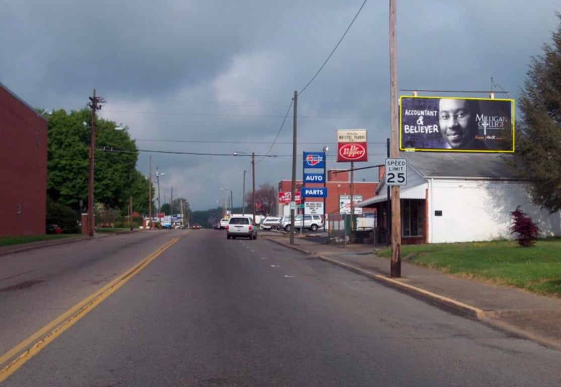 W STATE ST E/O 19TH ST N/S F/E P2 Media