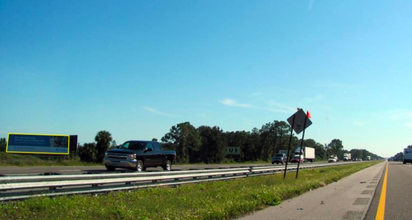 E/S I-95, 4 MILES S/O OF SR 100--S/B Media