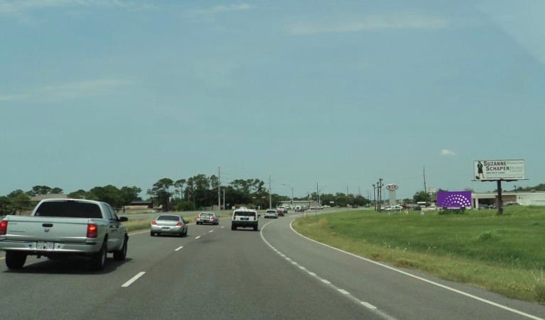 Location photo for Twin City Hwy near Twin City Highway & 76th Street (Port Arthur)