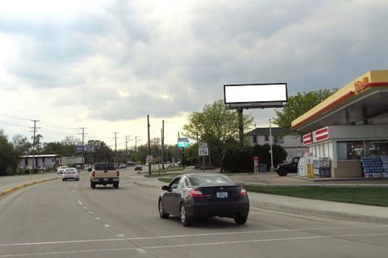 Location photo for E Terra Cotta Ave (Crystal Lake)