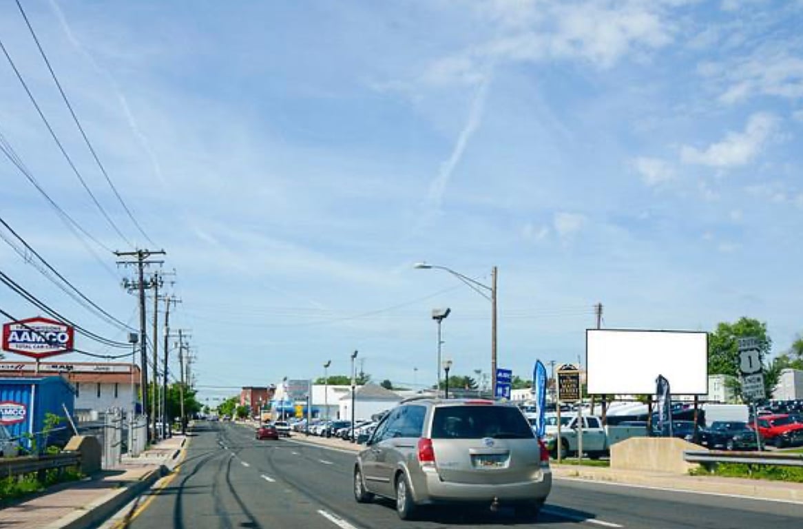 Location photo for Washington Blvd near 2nd St / Main St (Laurel)
