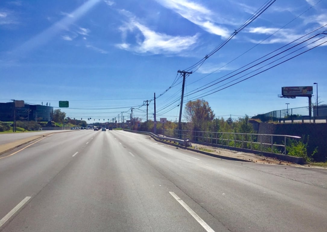 Man-0-War at Richmond Road #2 F/NW [Walmart} Media