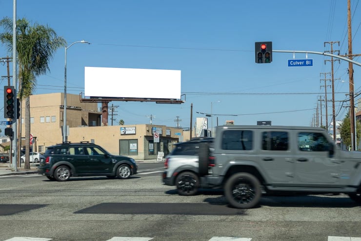 Location photo for S Centinela Ave near Culver Blvd & Centinela Ave (Northbound), Del Rey (Los Angeles)