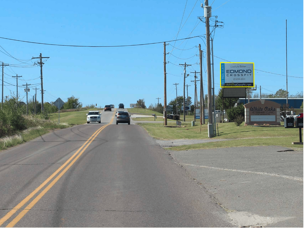 Waterloo Rd N/S, 900' ft W/O Broadway Ave Media